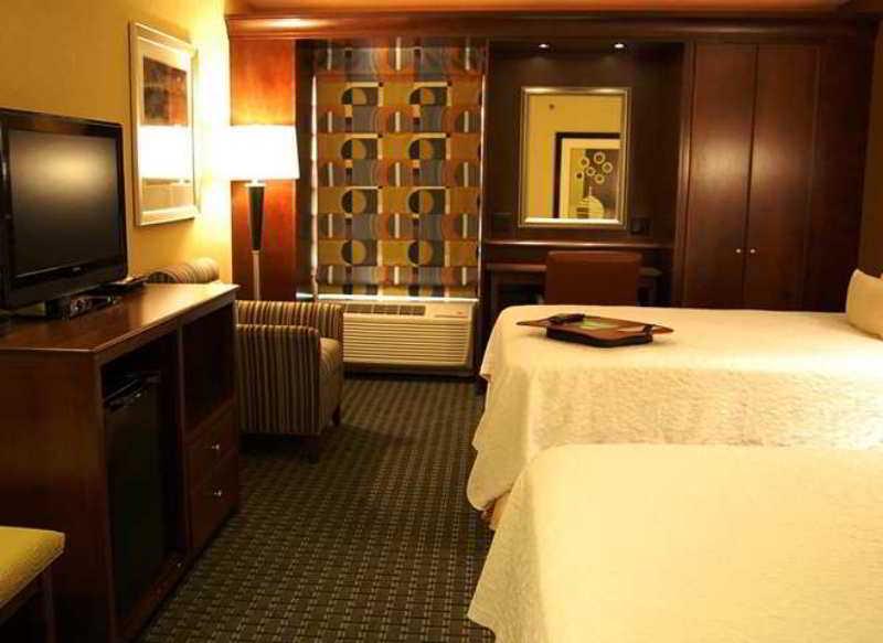 Best Western Batesville Buitenkant foto