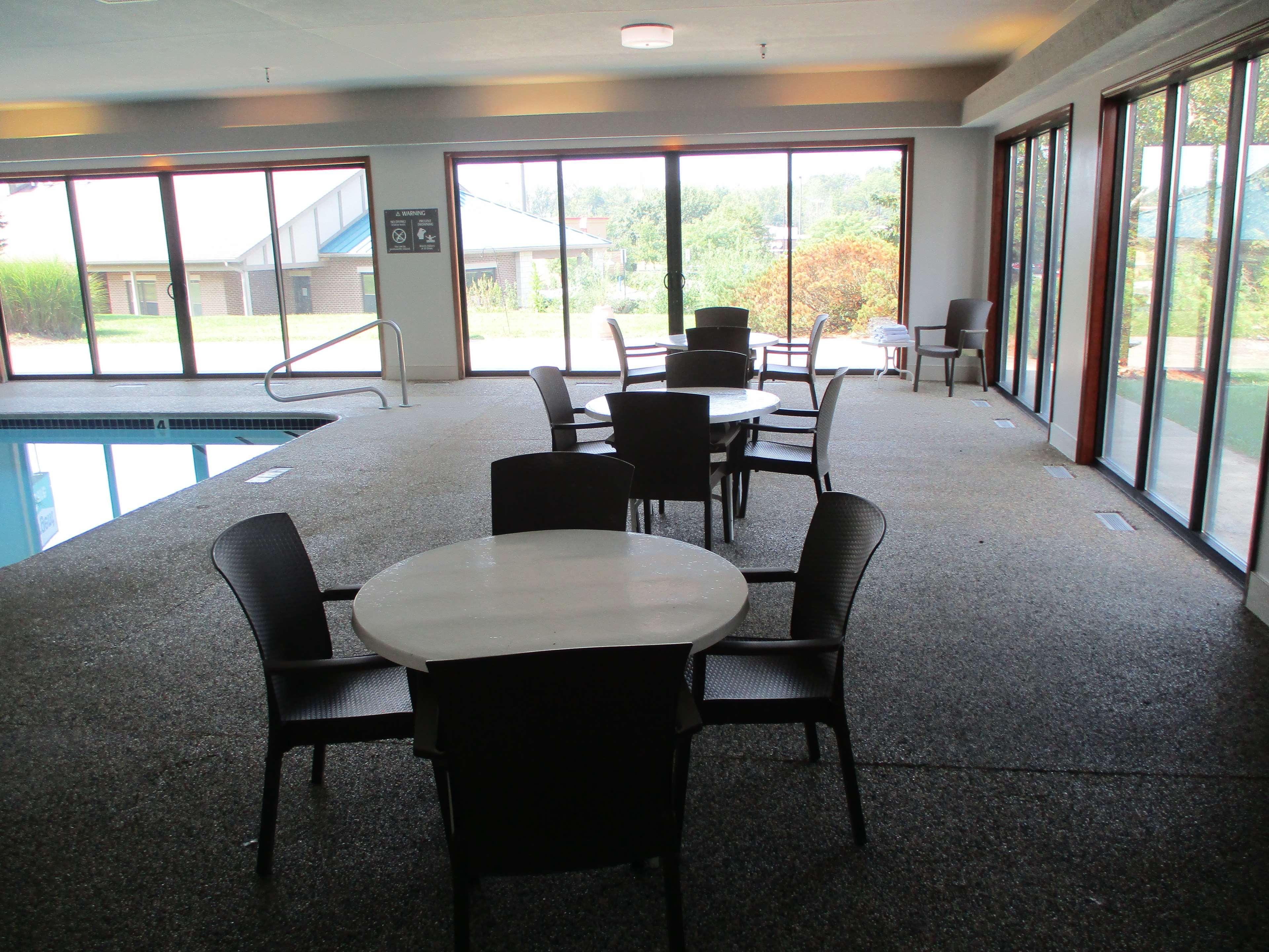 Best Western Batesville Buitenkant foto