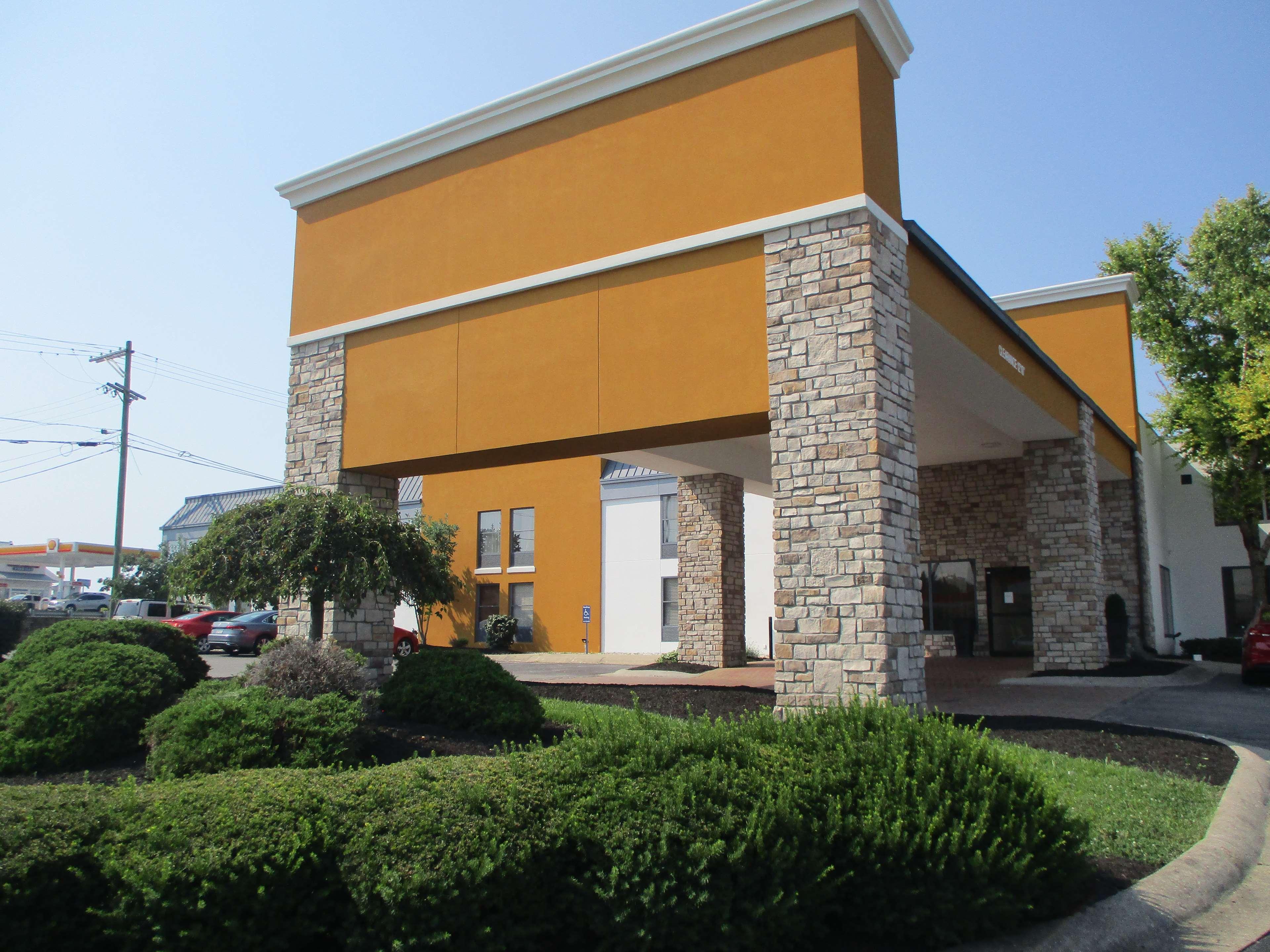 Best Western Batesville Buitenkant foto